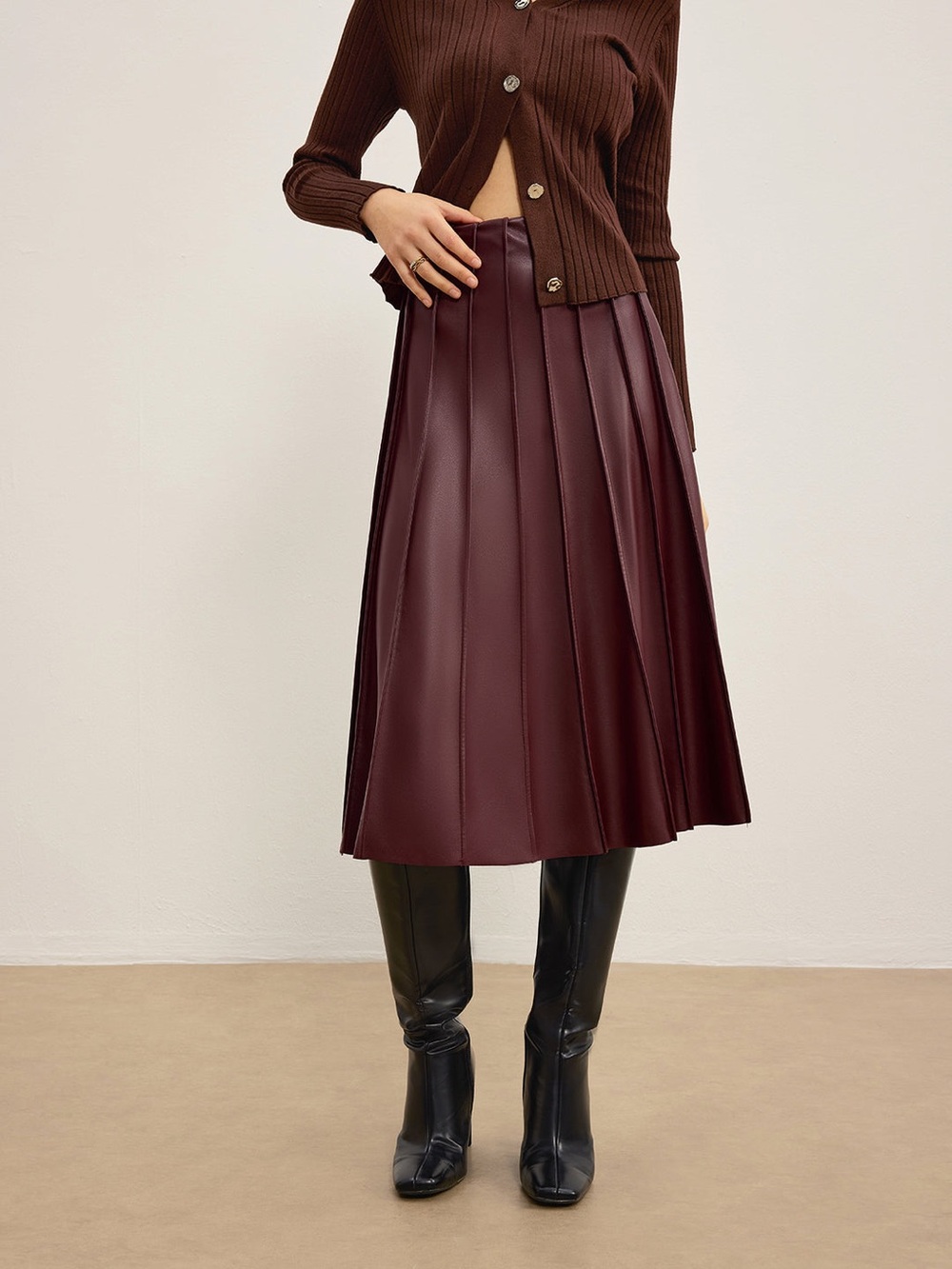 Commense Burgundy Pleated Faux-Leather Midi Skirt - Picture 3 of 8